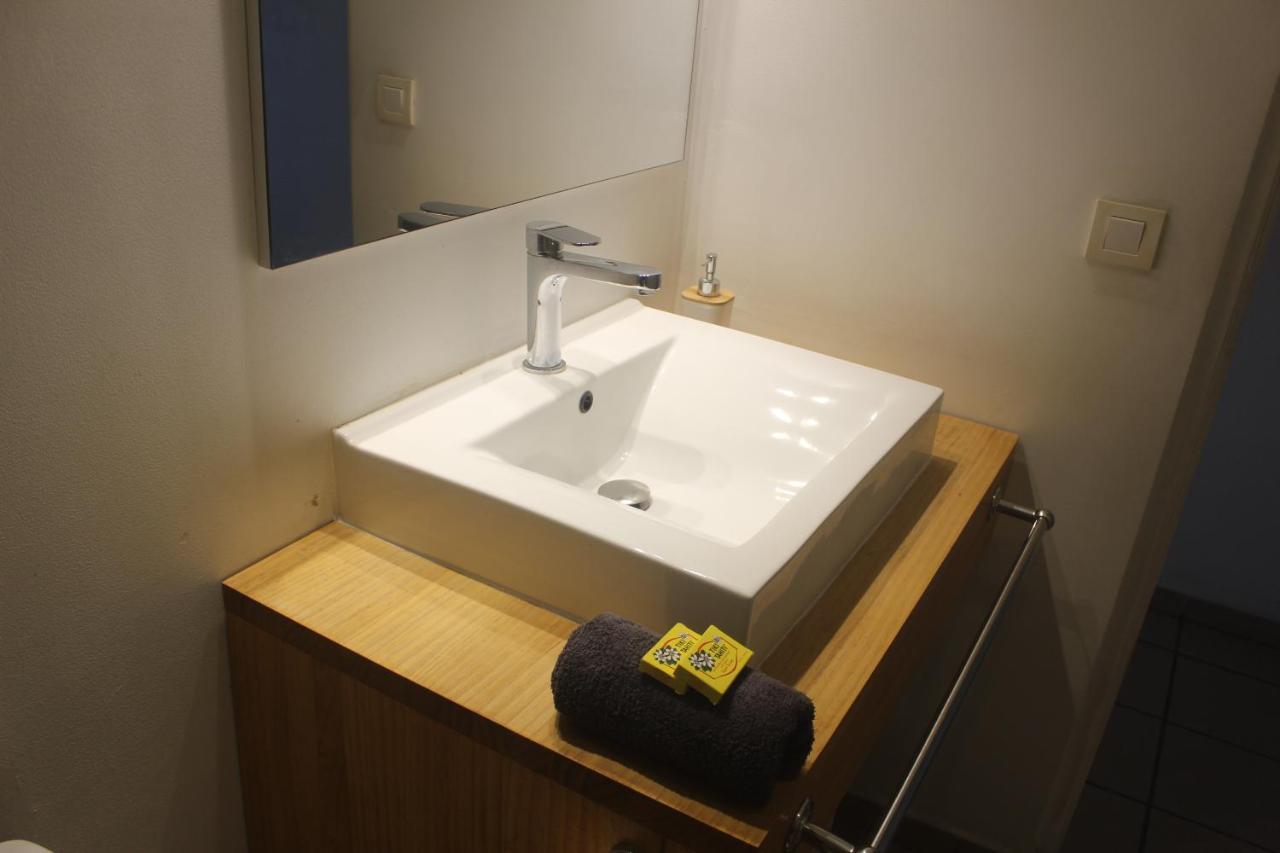 Regent 4E Etage Apartment ปาเปเอเต ภายนอก รูปภาพ